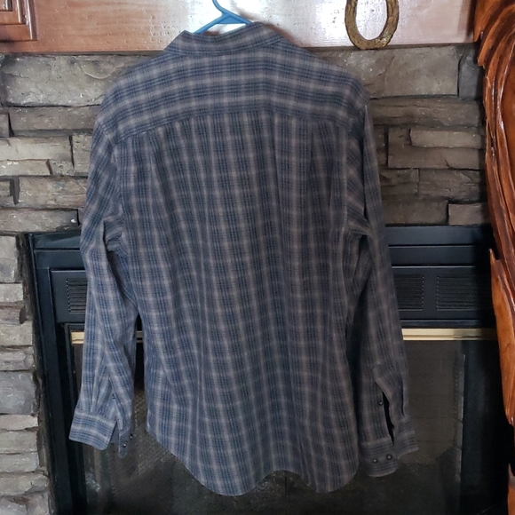 Jos a bank button down shirt - Picture 2 of 4